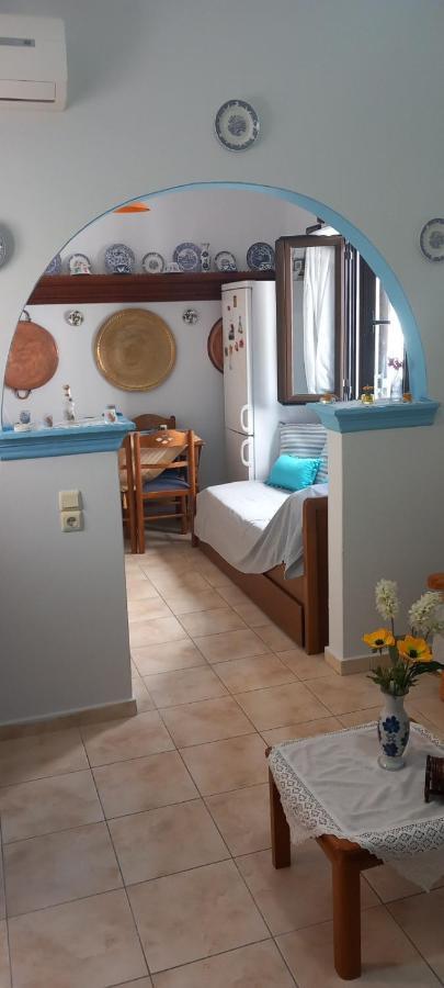 Appartamento Ftoulis Skyros Esterno foto